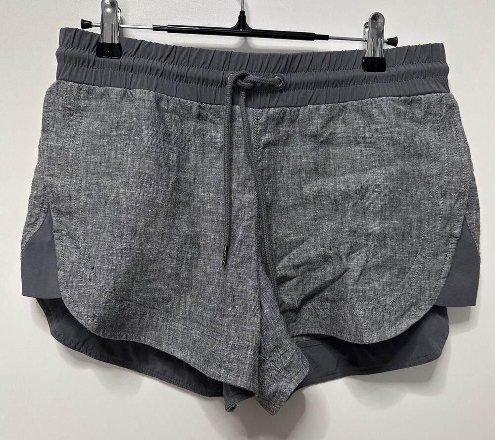 Athleta size 4 grey athletic shorts linen drawstring two back pockets